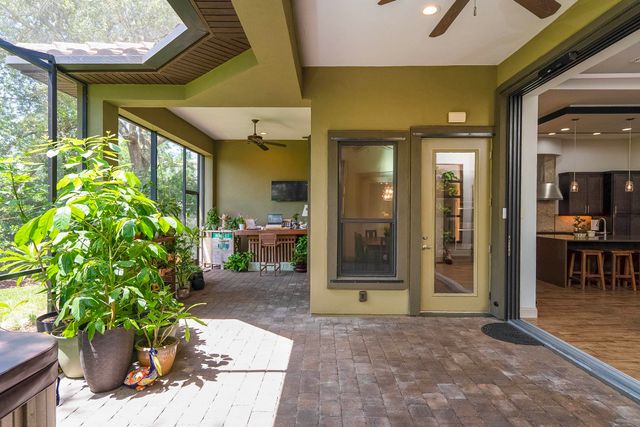 300 S La Crescenta Drive, St Augustine, FL 32080