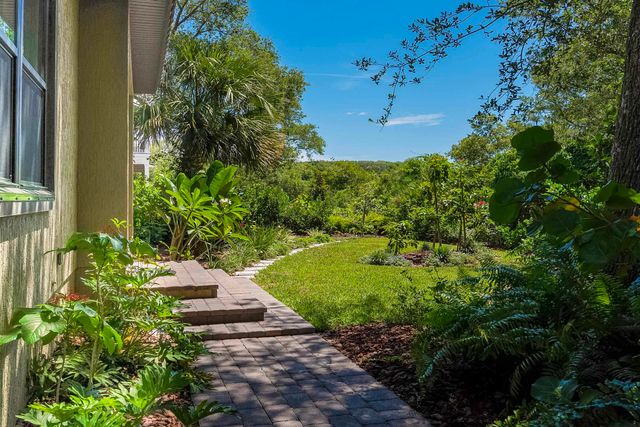 300 S La Crescenta Drive, St Augustine, FL 32080