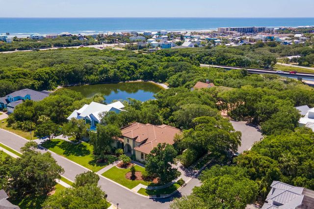 300 S La Crescenta Drive, St Augustine, FL 32080