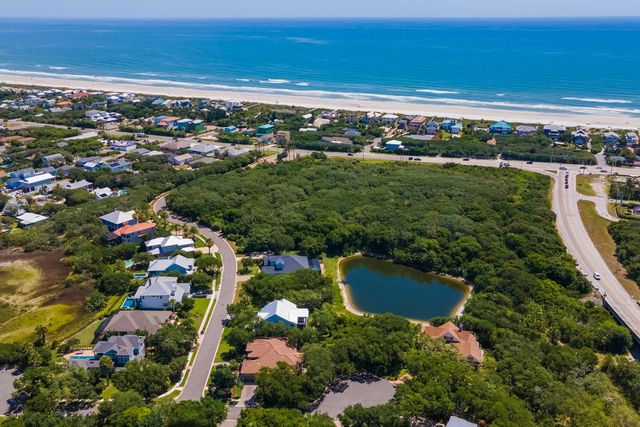 300 S La Crescenta Drive, St Augustine, FL 32080