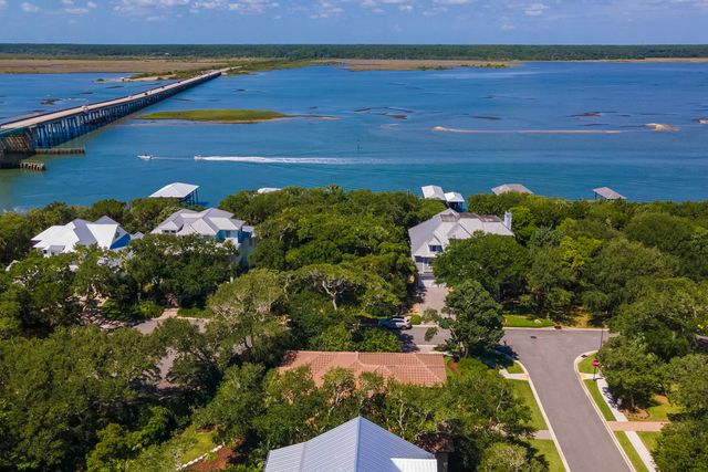 300 S La Crescenta Drive, St Augustine, FL 32080