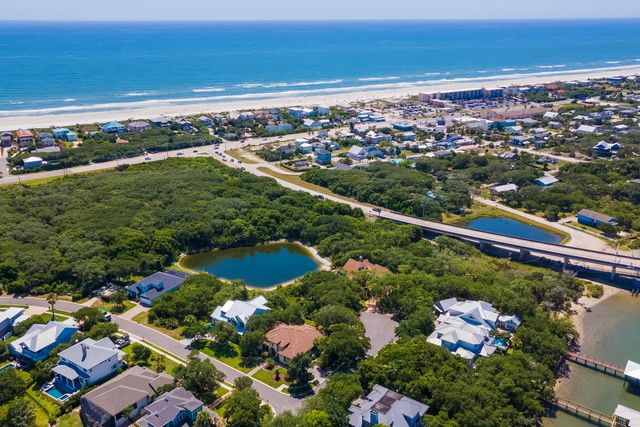 300 S La Crescenta Drive, St Augustine, FL 32080