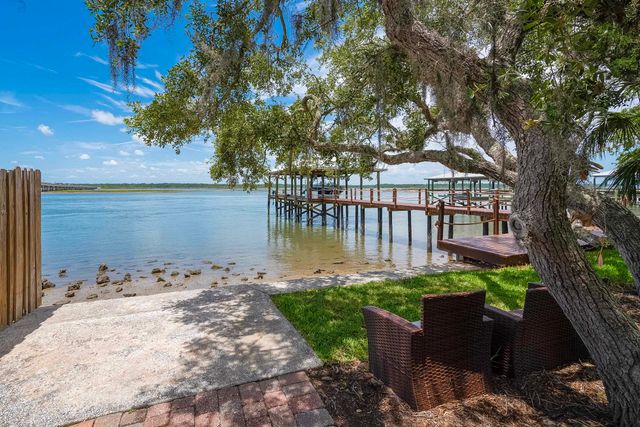 300 S La Crescenta Drive, St Augustine, FL 32080