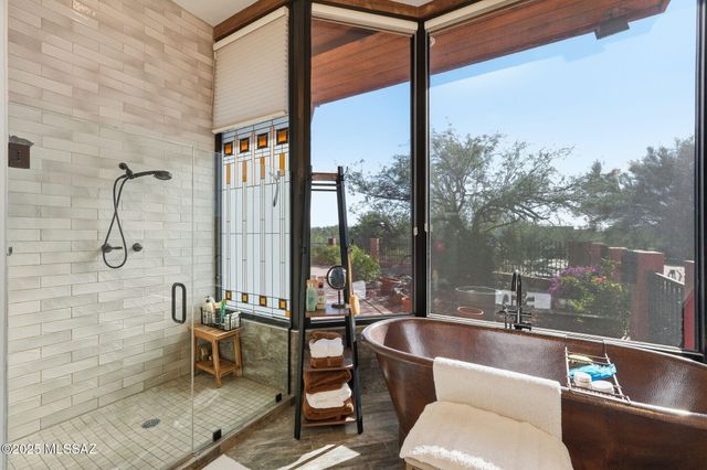 2855 W Lambert Lane, Tucson, AZ 85742