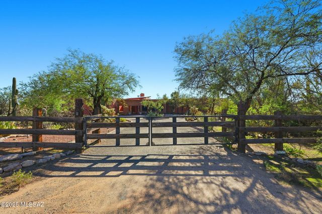 2855 W Lambert Lane, Tucson, AZ 85742