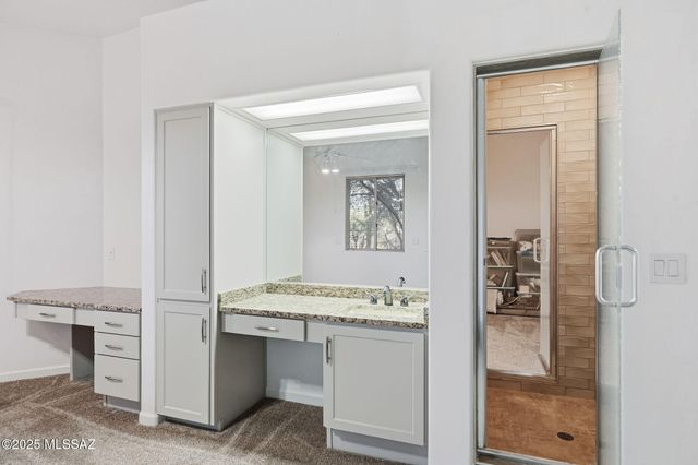 2855 W Lambert Lane, Tucson, AZ 85742