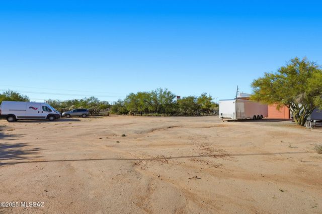 2855 W Lambert Lane, Tucson, AZ 85742