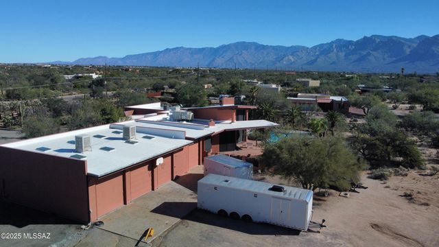 2855 W Lambert Lane, Tucson, AZ 85742