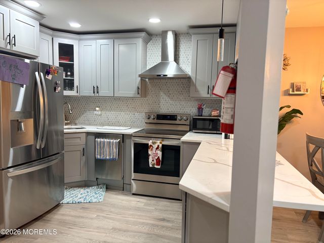 108 Manchester Court, Red Bank, NJ 07701