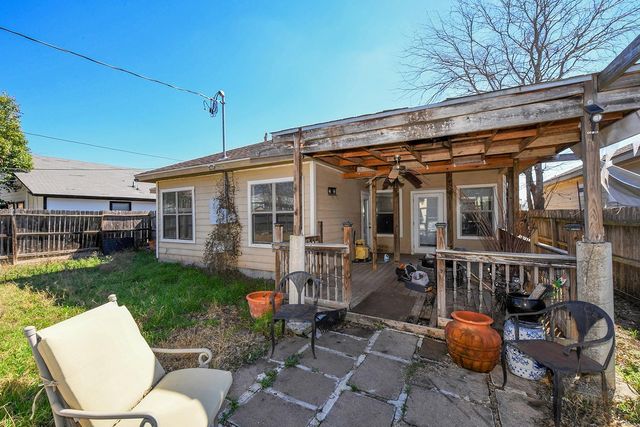 711 Sturgeon DR, San Marcos, TX 78666