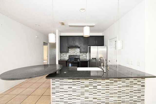 711 Sturgeon DR, San Marcos, TX 78666