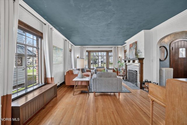 2947 Darlington Road, Toledo, OH 43606