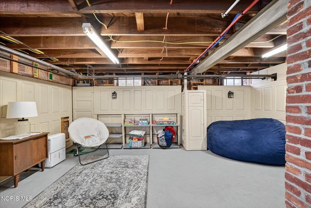 2947 Darlington Road, Toledo, OH 43606