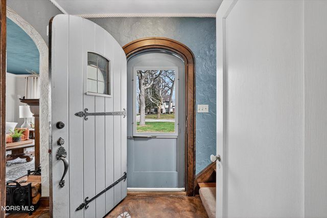 2947 Darlington Road, Toledo, OH 43606