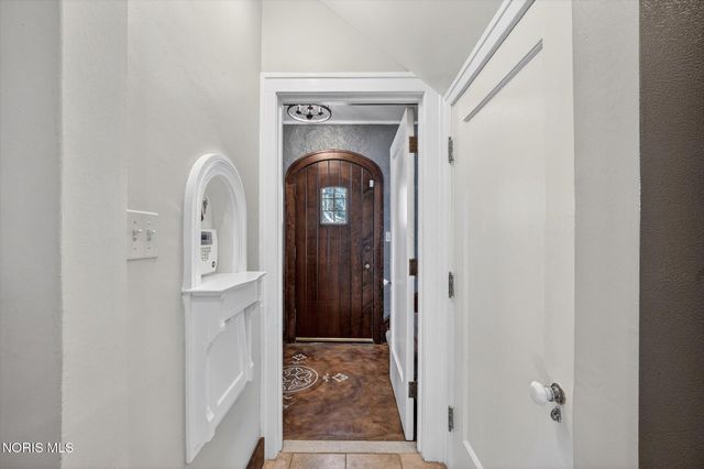 2947 Darlington Road, Toledo, OH 43606