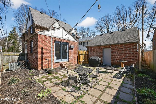 2947 Darlington Road, Toledo, OH 43606