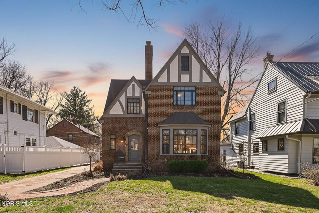 2947 Darlington Road, Toledo, OH 43606