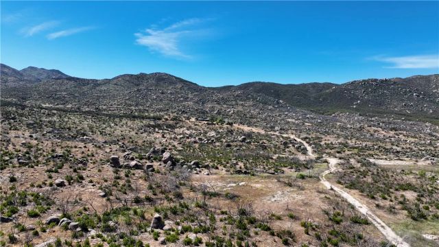 1 Tule Peak, Anza, CA 92536