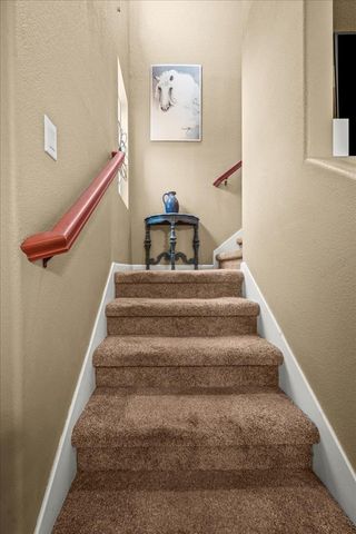 1902 Esplanade Cir, Folsom, CA 95630