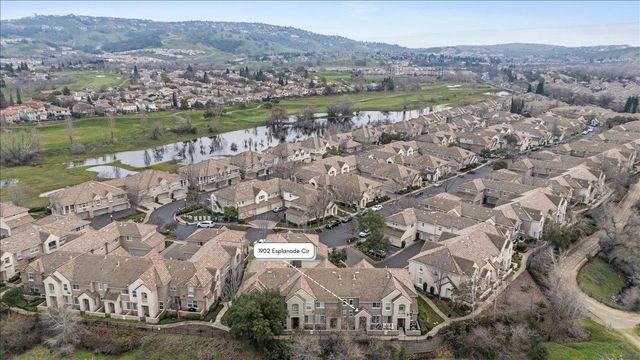 1902 Esplanade Cir, Folsom, CA 95630