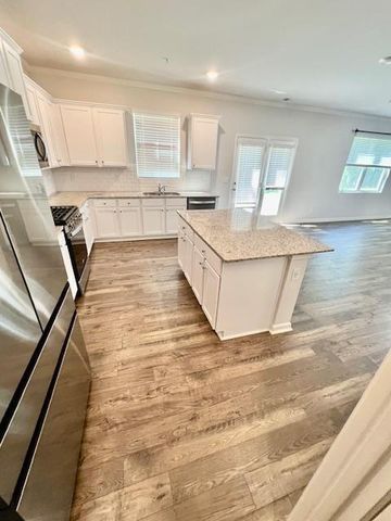 2728 Piper Drive, South Fulton, GA 30331