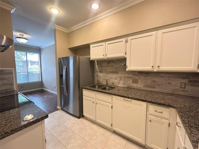 1103 Dulles Avenue 603, Stafford, TX 77477