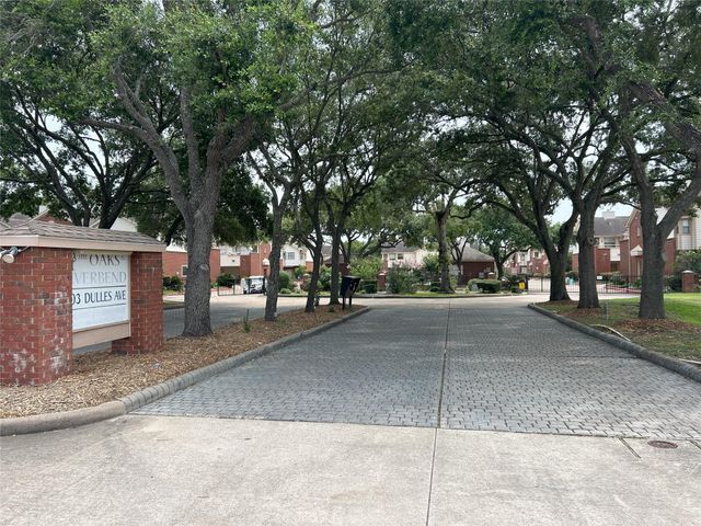 1103 Dulles Avenue 603, Stafford, TX 77477