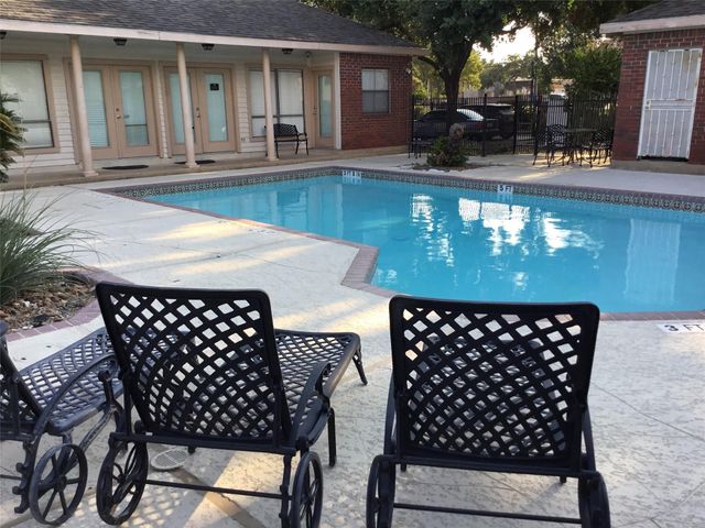 1103 Dulles Avenue 603, Stafford, TX 77477