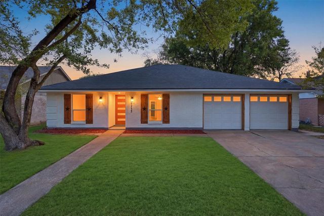 7223 Stonegate Drive, Houston, TX 77040