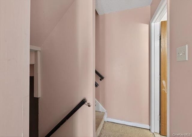 623 ILYSSA Way, Staten Island, NY 10312