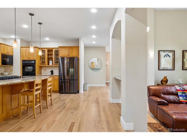 1108 S Steele St, Denver, CO 80210