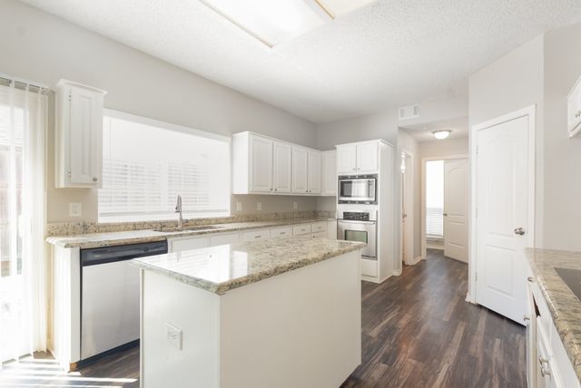 1305 Barclay Drive, Carrollton, TX 75007