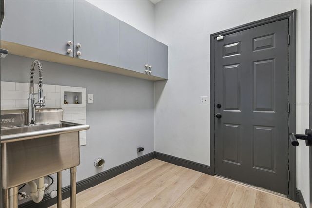 3568 ALCOVE COURT, Oviedo, FL 32765