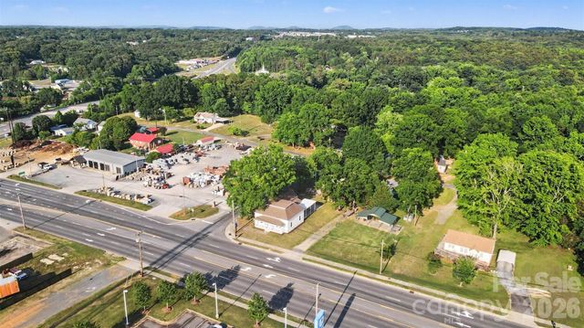 405 Aquadale Road, Albemarle, NC 28001