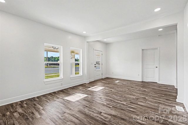 405 Aquadale Road, Albemarle, NC 28001