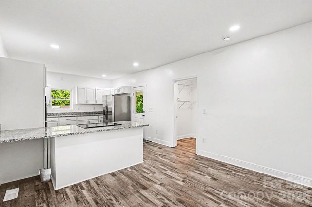 405 Aquadale Road, Albemarle, NC 28001