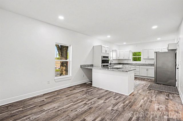 405 Aquadale Road, Albemarle, NC 28001