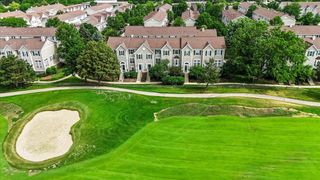 2428 Courtyard Circle 3, Aurora, IL 60506