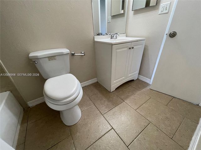 2216 NW 59th Way 63-A, Lauderhill, FL 33313