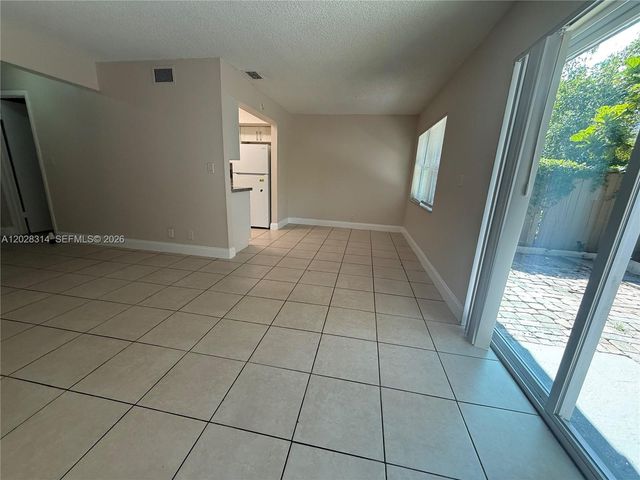 2216 NW 59th Way 63-A, Lauderhill, FL 33313