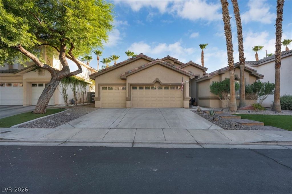 1323 Rolling Sunset Street, Henderson, NV 89052 — photo 4