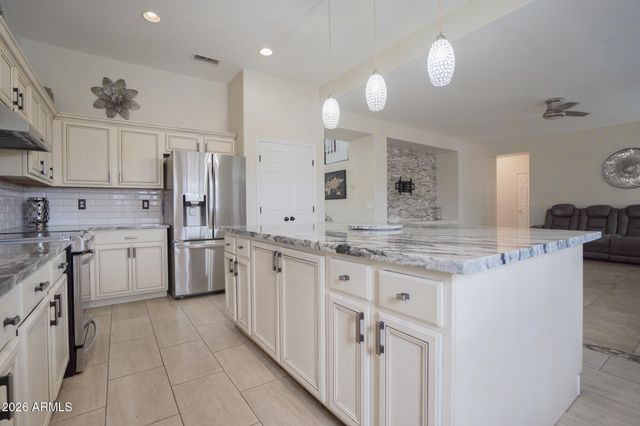 5137 W GRENADINE Road, Laveen, AZ 85339