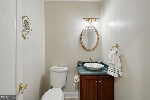 6211 YORKSHIRE TER, Bethesda, MD 20814