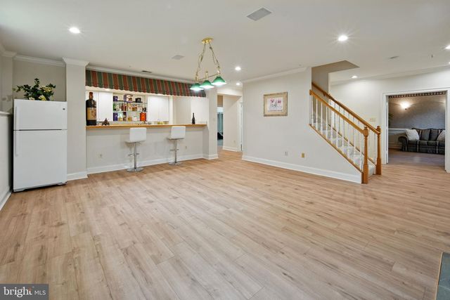 6211 YORKSHIRE TER, Bethesda, MD 20814