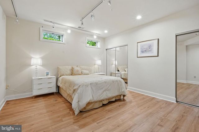 6211 YORKSHIRE TER, Bethesda, MD 20814