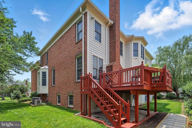6211 YORKSHIRE TER, Bethesda, MD 20814