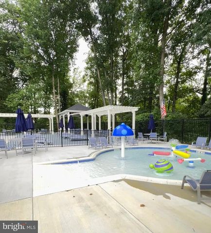 6211 YORKSHIRE TER, Bethesda, MD 20814
