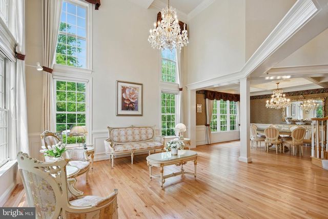 6211 YORKSHIRE TER, Bethesda, MD 20814