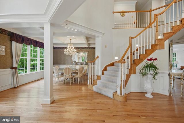 6211 YORKSHIRE TER, Bethesda, MD 20814