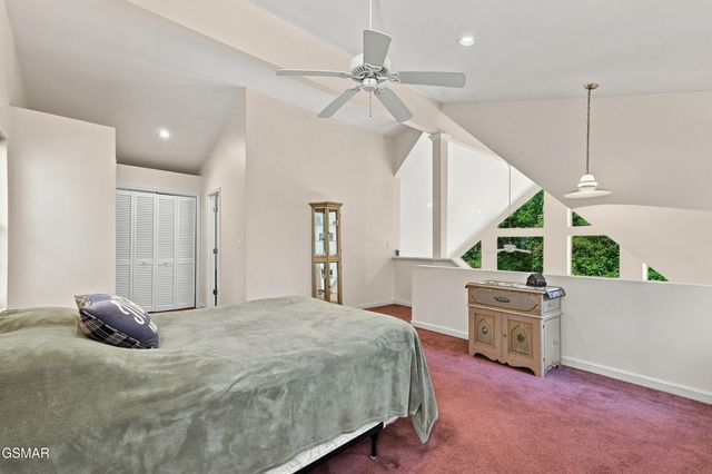 409 Jefferson Road, Gatlinburg, TN 37738
